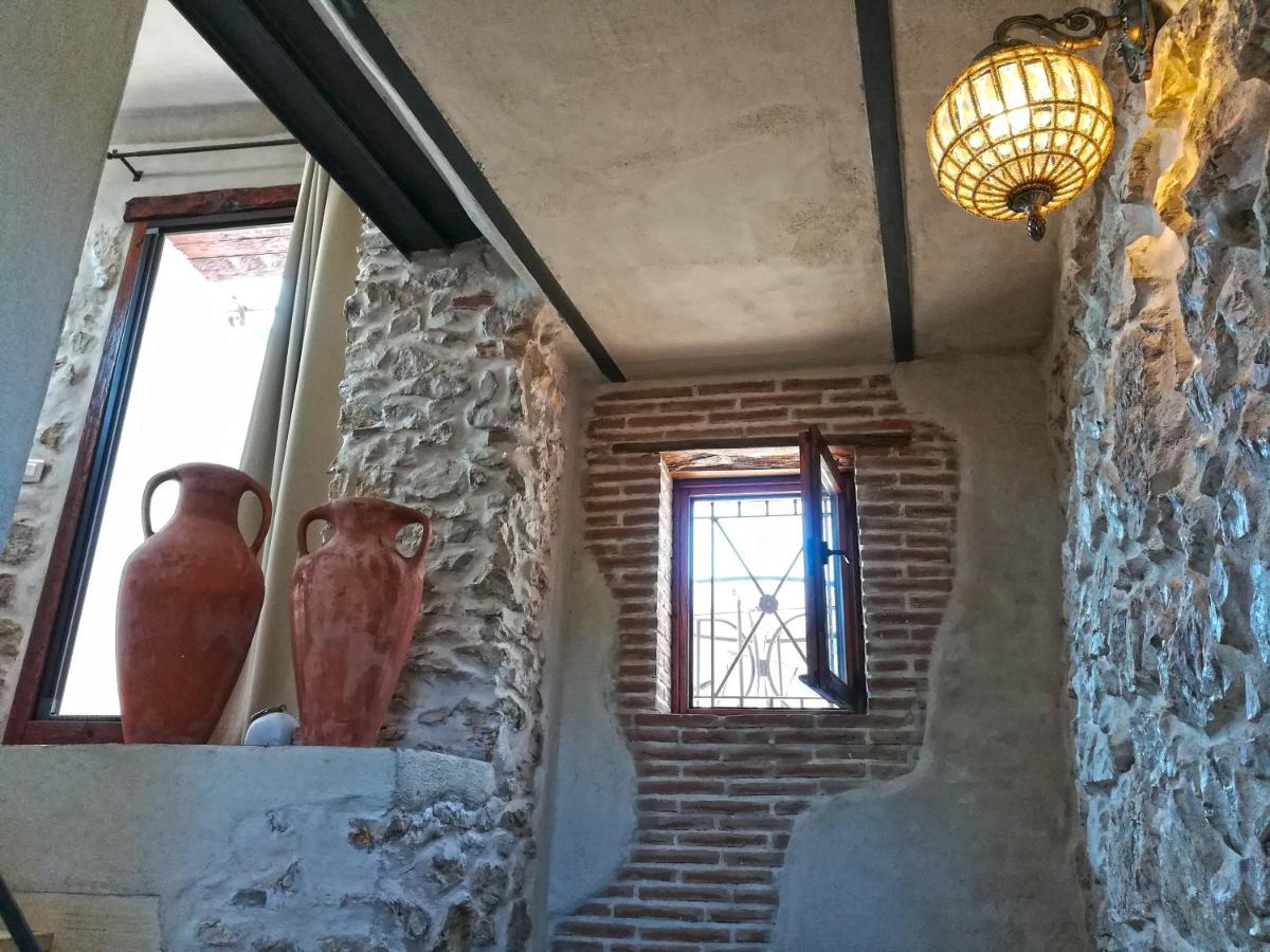 B&B Milleunapietra Romantic Guest House Ausonia 외부 사진
