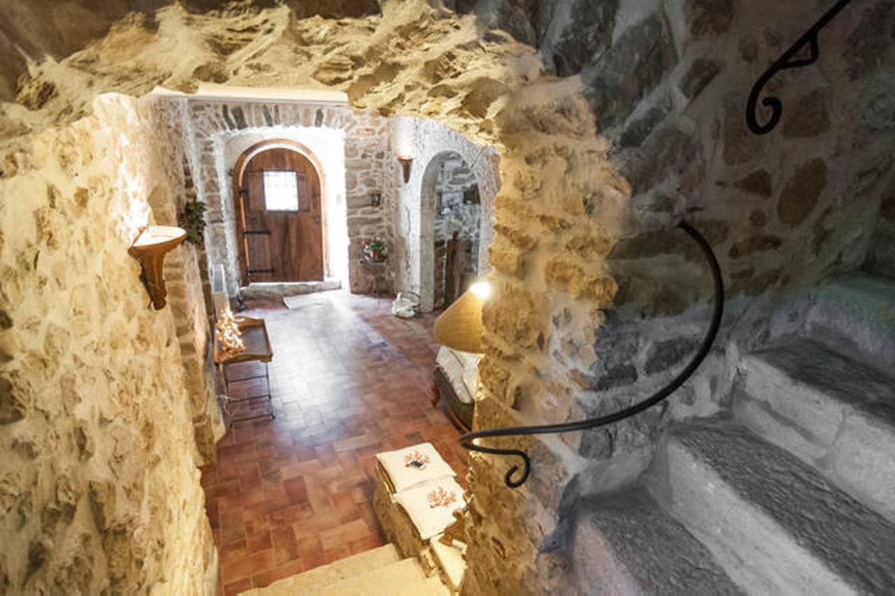 B&B Milleunapietra Romantic Guest House Ausonia 외부 사진