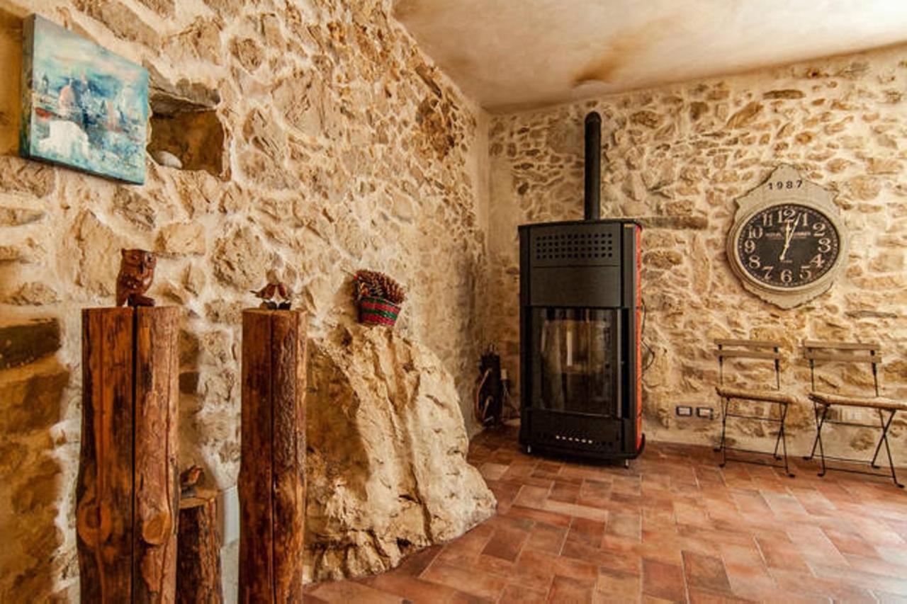 B&B Milleunapietra Romantic Guest House Ausonia 외부 사진