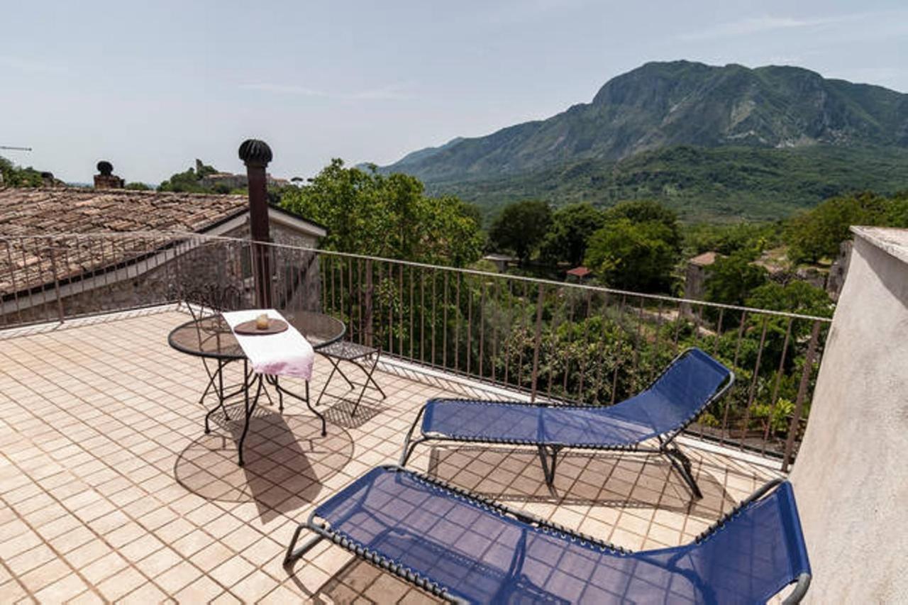 B&B Milleunapietra Romantic Guest House Ausonia 외부 사진